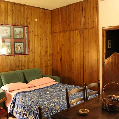 Lägenhet La Casa Di Minu *